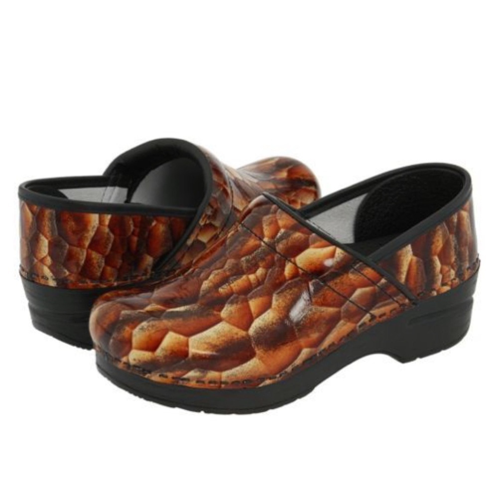 Dansko Professional Reptile Print Clogs Sz 39 (US 8)